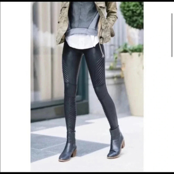 Spanx Moto Faux Leather Leggings Size XS B1223 - Picture 2 of 6